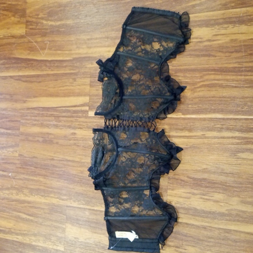Victoria's Secret Black Lace Corset - Picture 4 of 7